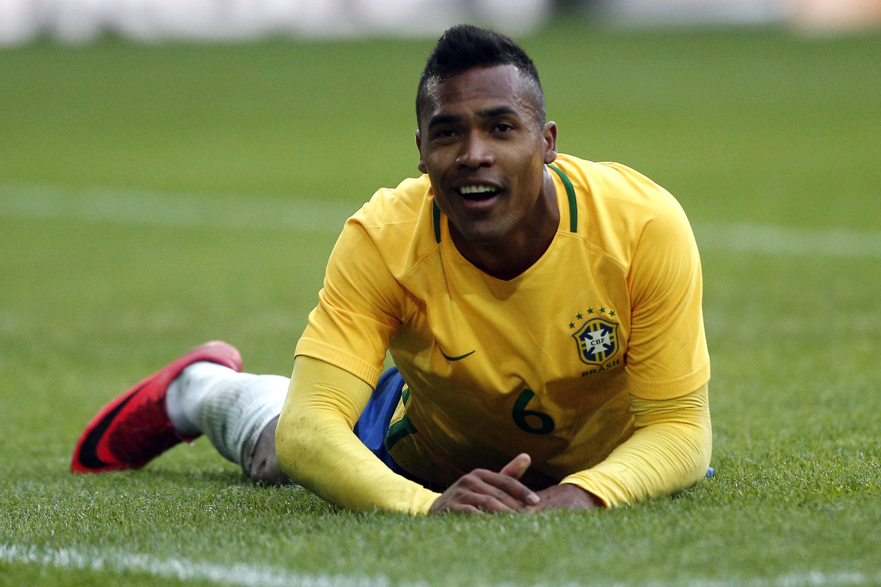 巴西环球体育：桑德罗右大腿内收肌拉伤