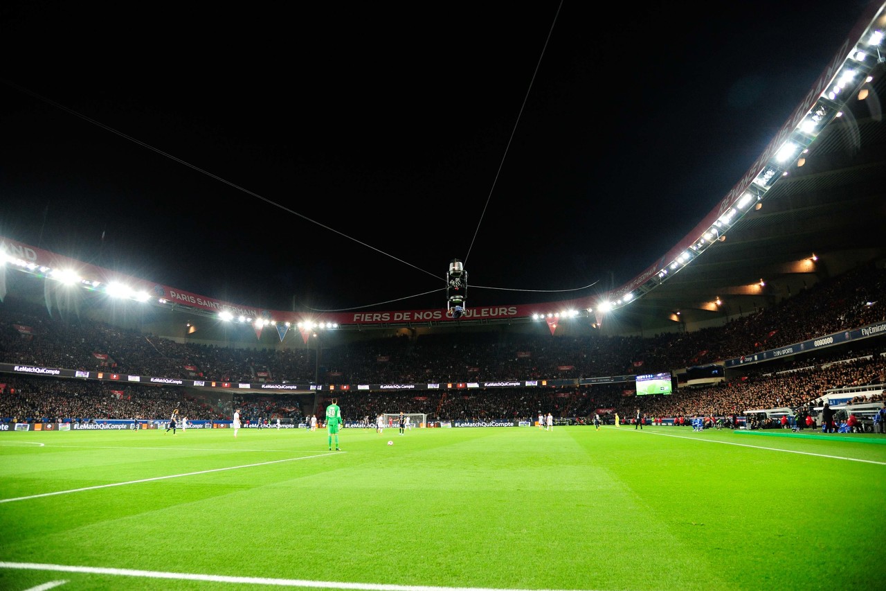 法国足球：PSG为王子公园球场寻找并列冠名商