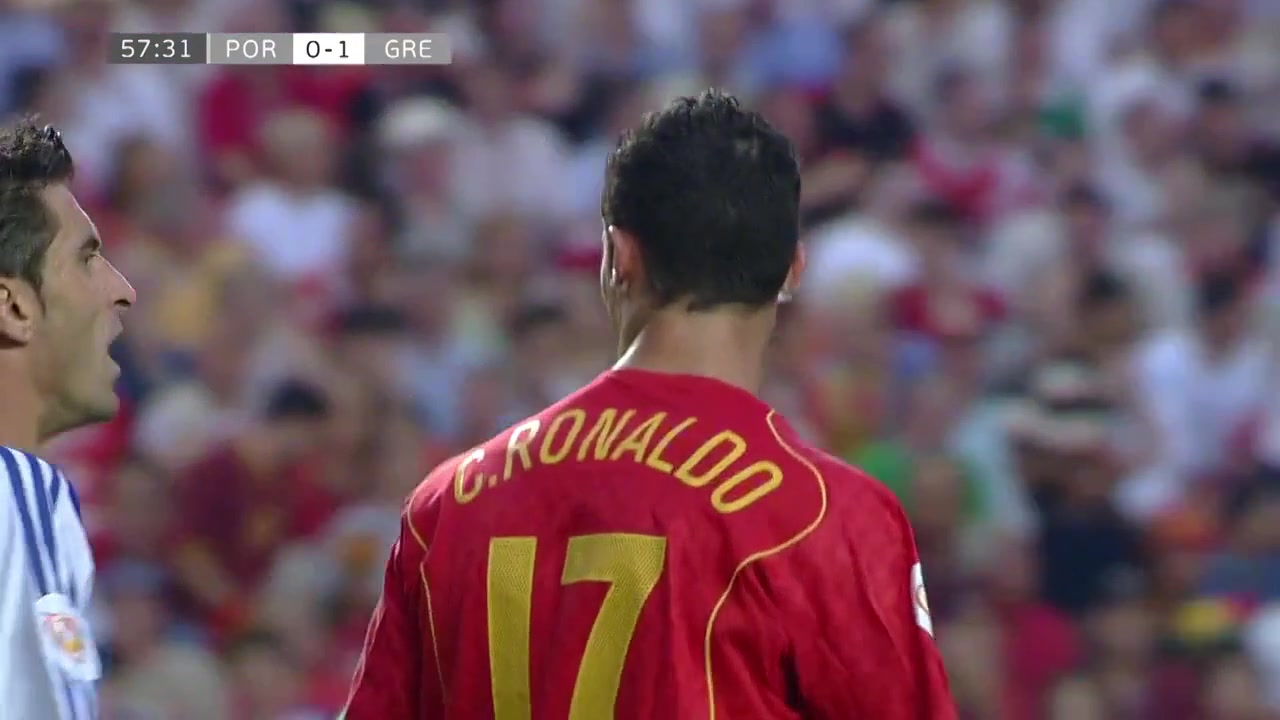 04年欧洲杯决赛葡萄牙爆冷丢冠 19岁C罗失良机赛后哭得非常伤心