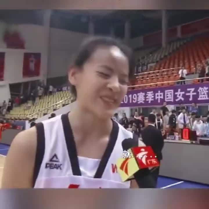 可甜可咸！中国女子三人篮球队员19岁杨舒予