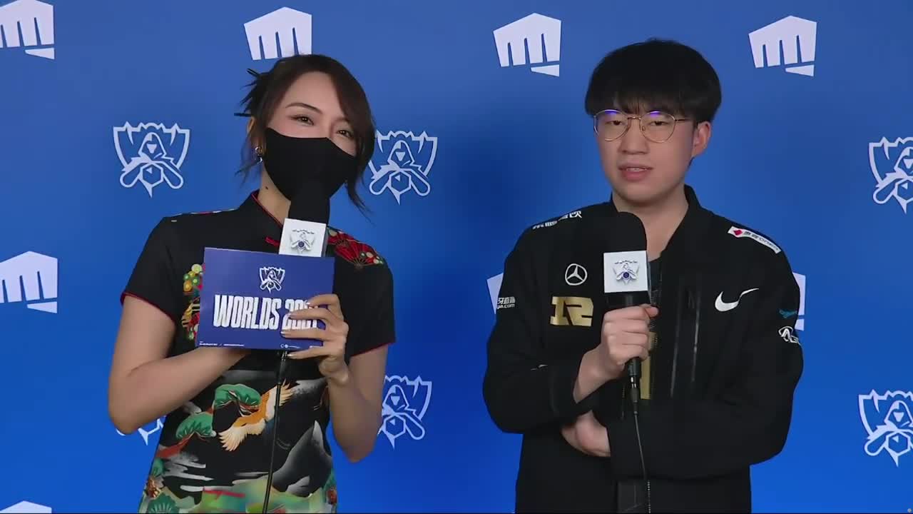 RNG.Xiaohu赛后采访：之后有机会玩发条、妖姬也说不定
