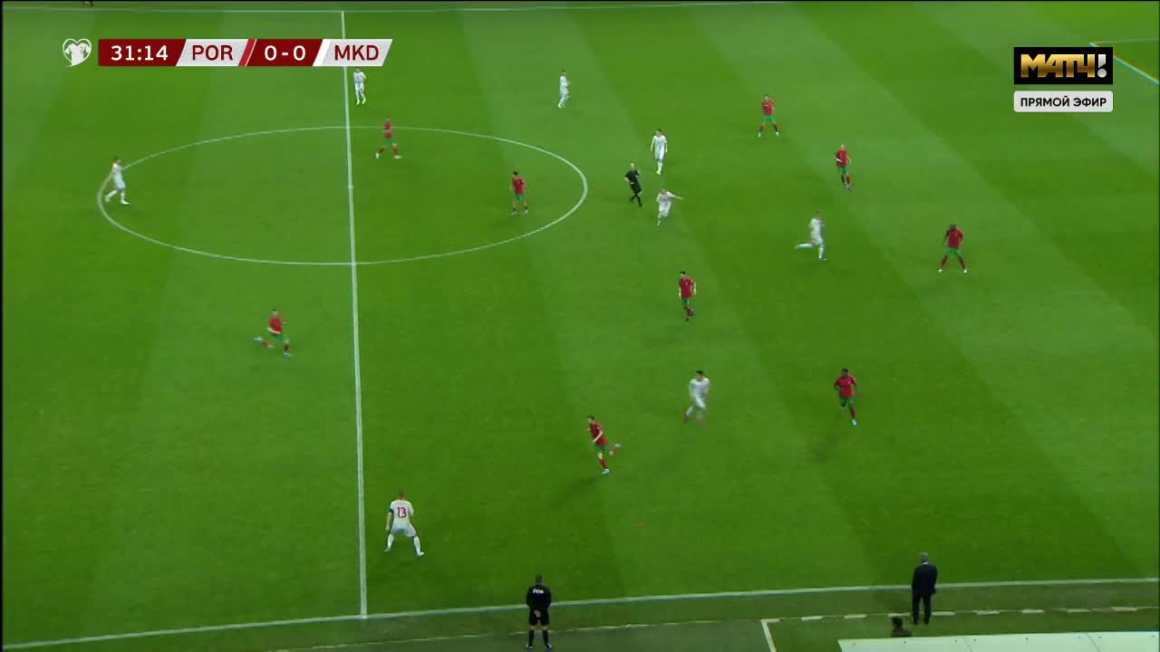 葡萄牙1-0领先！C罗反击送助攻 B费前插破门首开记录