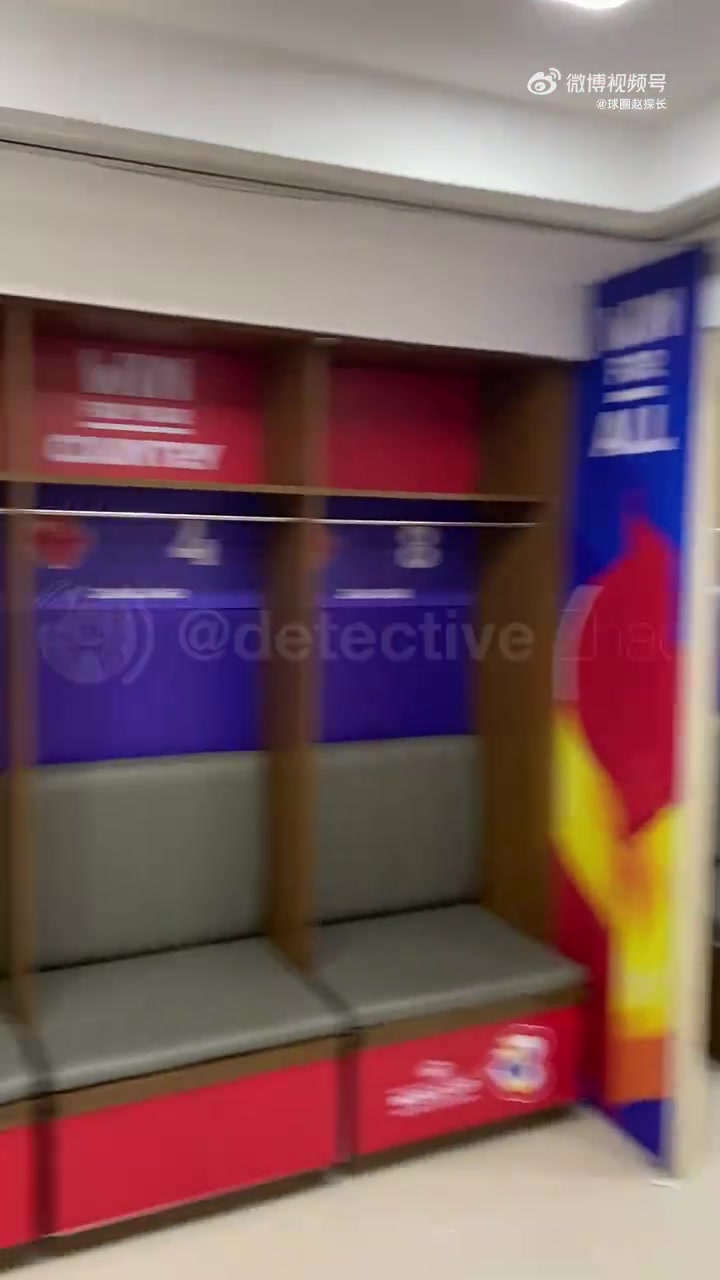 输给菲律宾后周鹏砸了更衣室！世界杯结束后，中国男篮的更衣室是这样子的