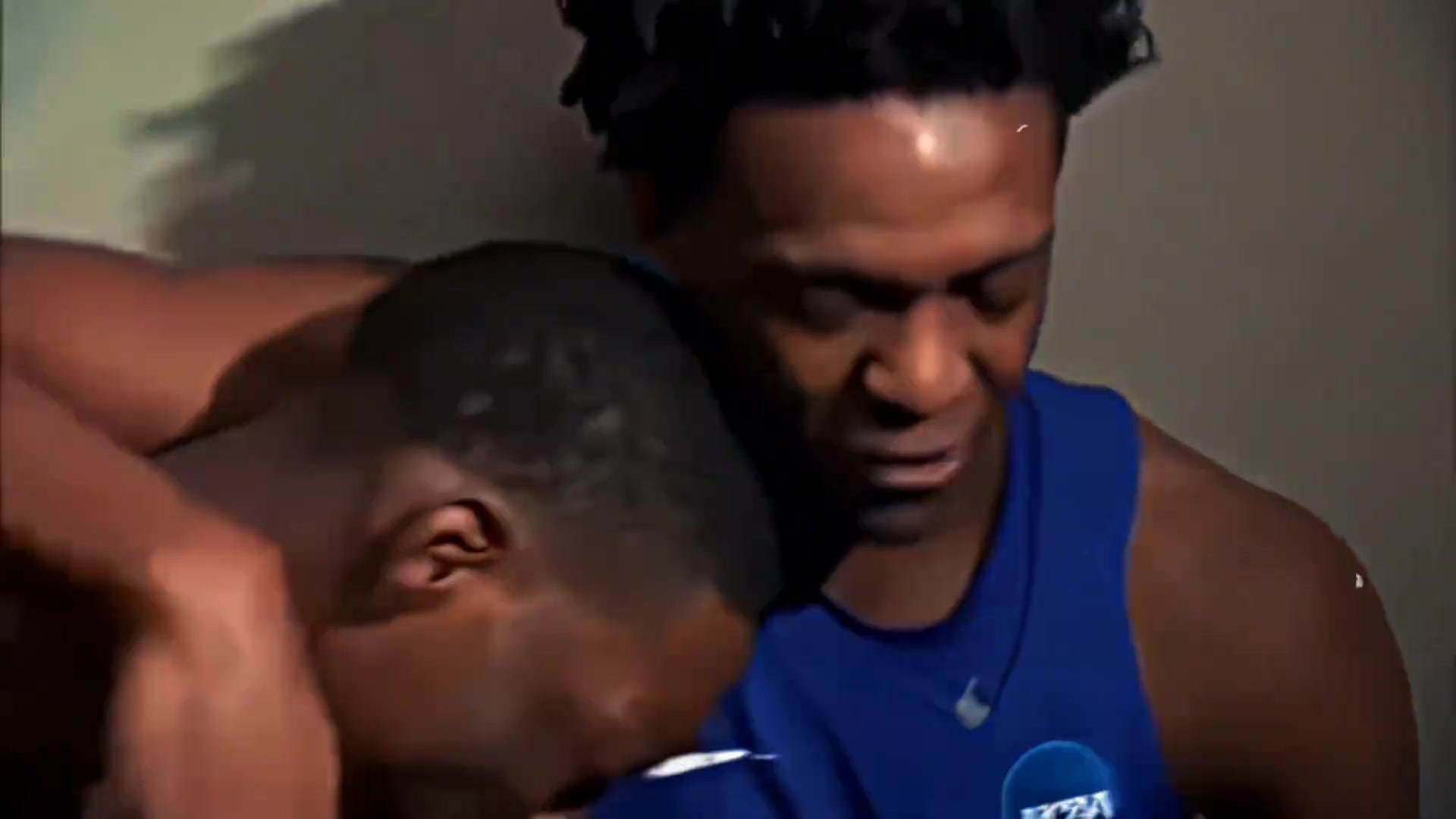 真性情！17年NCAA八强赛 阿德巴约和福克斯输球抱头痛哭