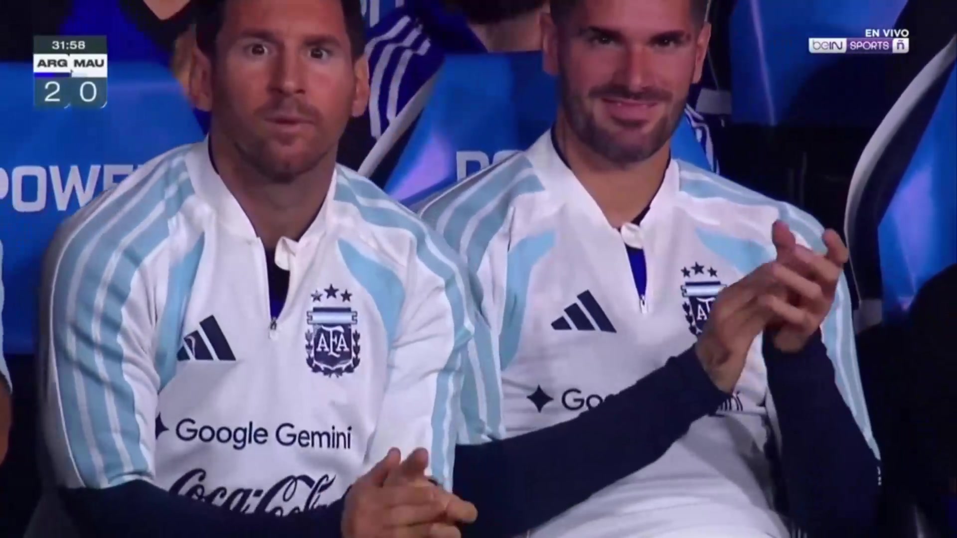 阿根廷再下一城！帕斯主罚任意球直接破门！梅西替补席鼓掌！